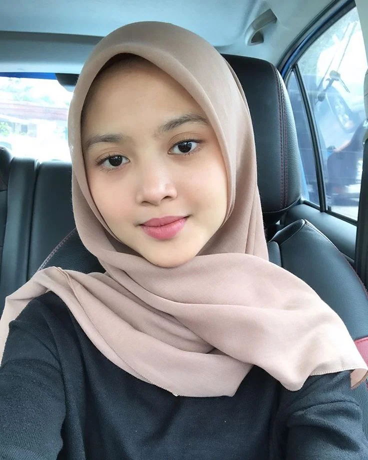 Explore How Indonesia’s Latest Bu Guru Viral Imut Awalnya Nolak Tapi Ekspresi Muka Ceweknya Gak Bisa Bohong Top Trending Global New 2026